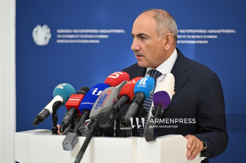 Премьер-министр Армении Никол Пашинян на брифинге о северном маршруте разблокирования в Ереване