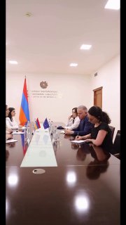Министр юстиции Армении обсудила с послом ЕС реформы и визовую либерализацию