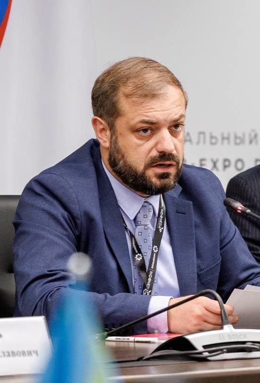 Геворг Папоян принял участие в сессии Совета по промышленной политике ЕАЭС в Екатеринбурге