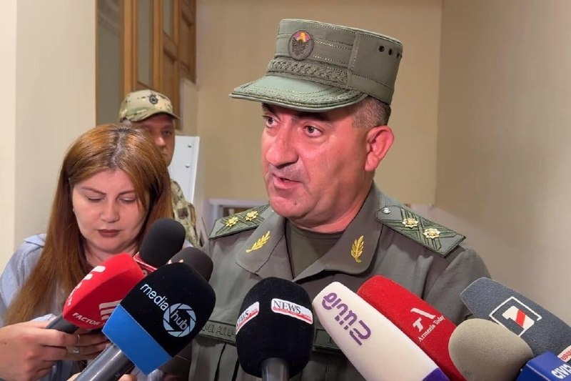 Начальник Генштаба Армении опроверг несовместимость закупленного оружия с армией