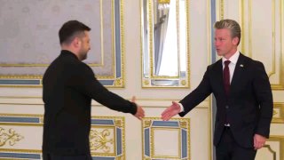 Украина и Швеция подписали соглашение о поставке 16 истребителей Gripen с началом в 2029 году