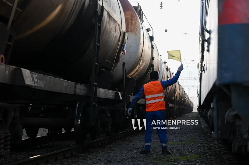 Армения получила крупную партию бензина и дизтоплива из Азербайджана