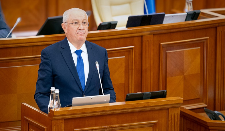 Премьер-министр Молдовы Мунтяну подал в отставку